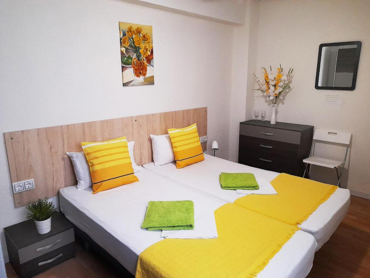Homestay Double Cozy Room. Ruzafa - Perfect Place To Valencia