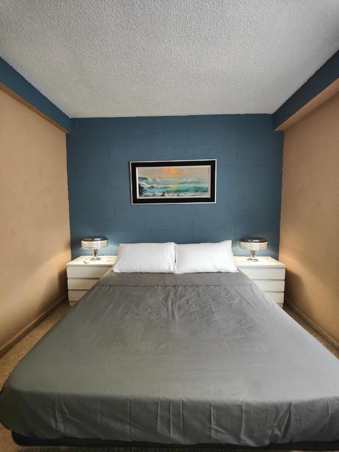 Habitacion En Alquiler, Valencia / Room For Rent, Valencia *