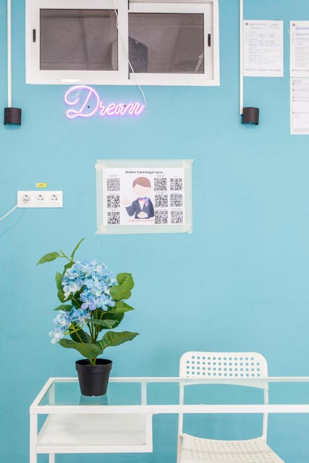 Capsule Hostel