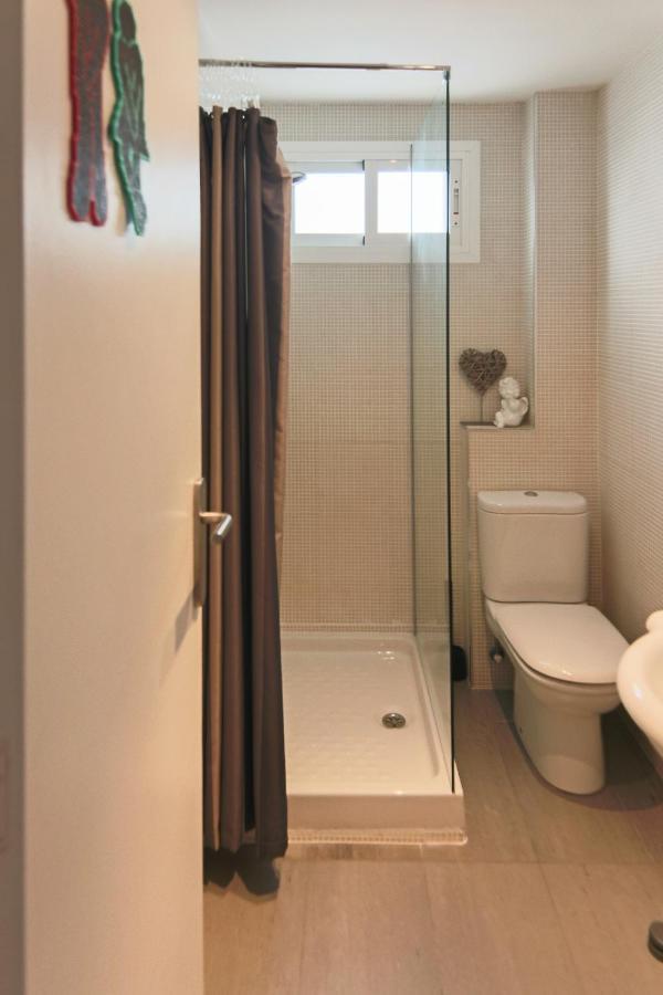 Luminoso. Comodo. Acogedor. Wifi. Junto A Ave Valencia