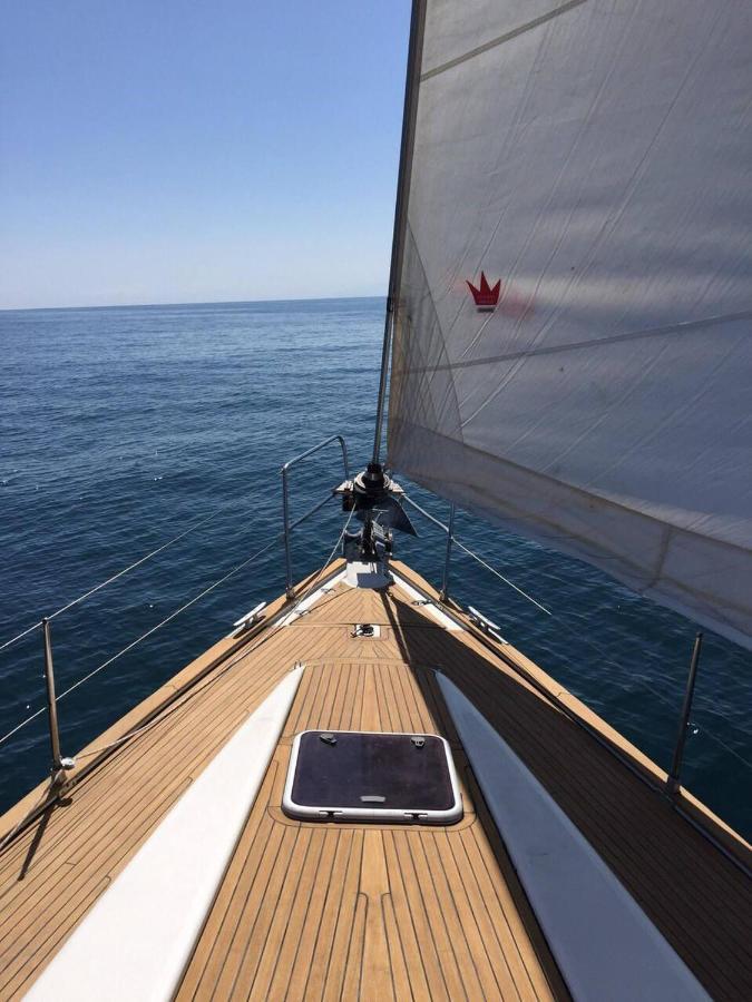 An Amazing Experience Enjoy The From A Boat Up To 8 People Holiday home *