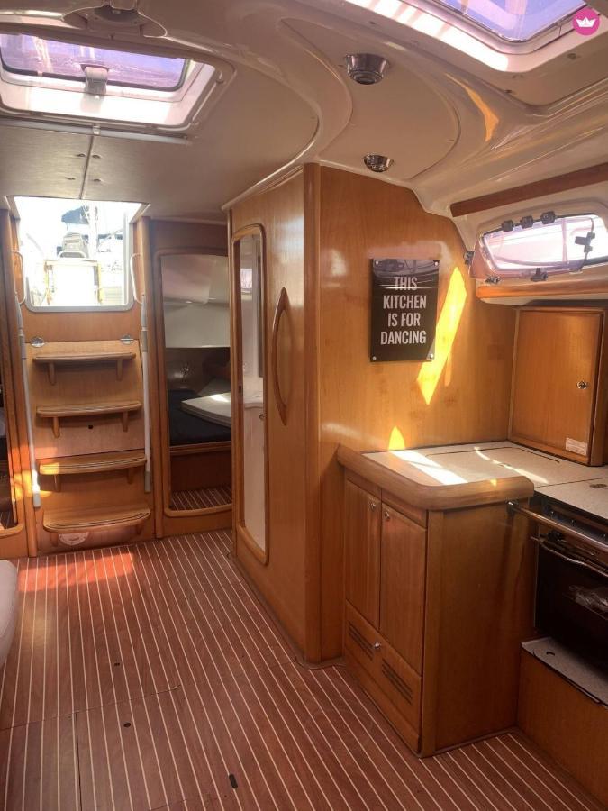 An Amazing Experience Enjoy The From A Boat Up To 8 People Holiday home