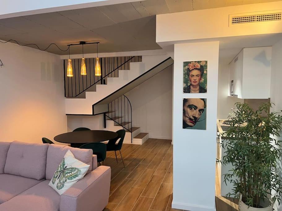 Alameda Velvet Ciudad Ciencias - Housevanlive *