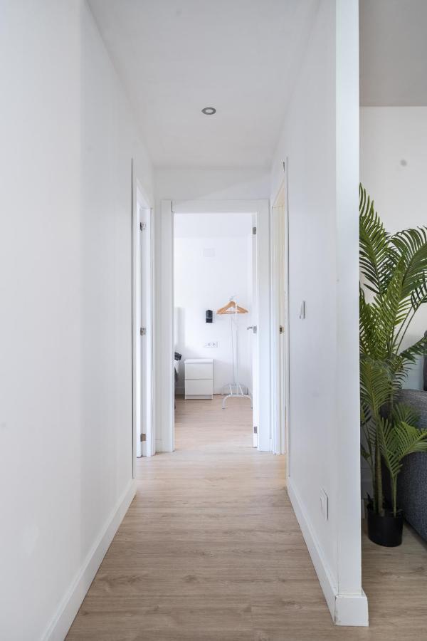 - Spacious Sanctuary In The Heart Of Valencia! - Apartment
