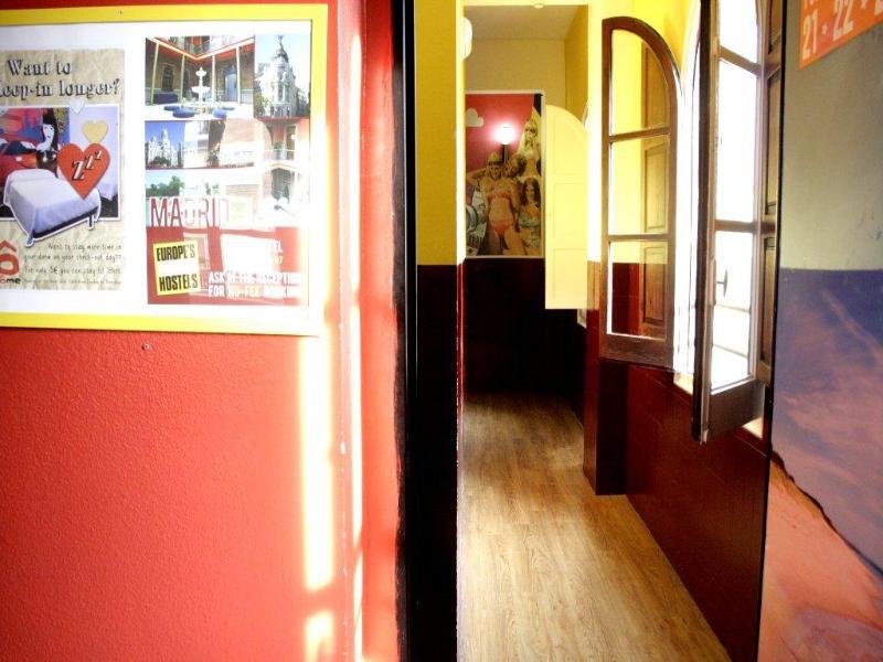 Hostel Feetup Backpackers *