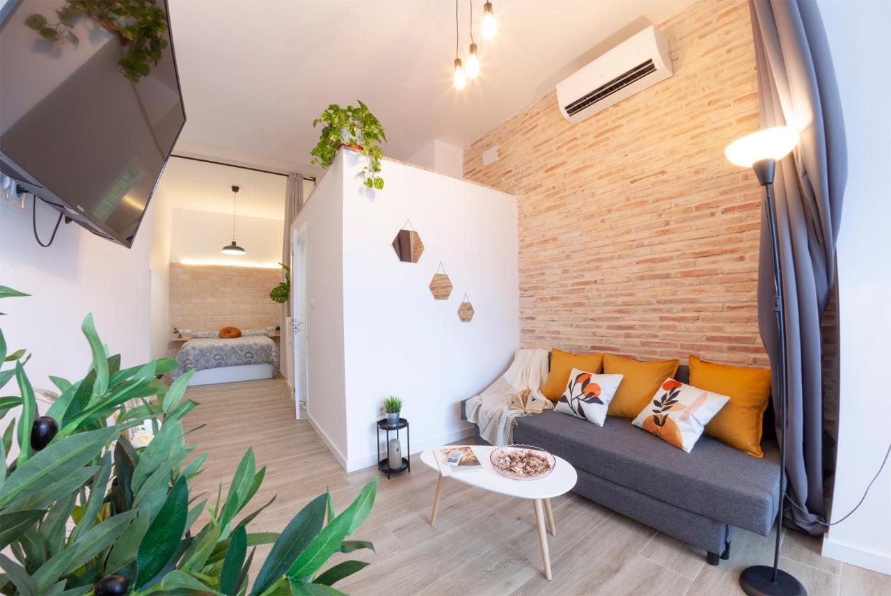 Nc - Design Loft Steps From Of Arts & Sciences Apartment Valencia