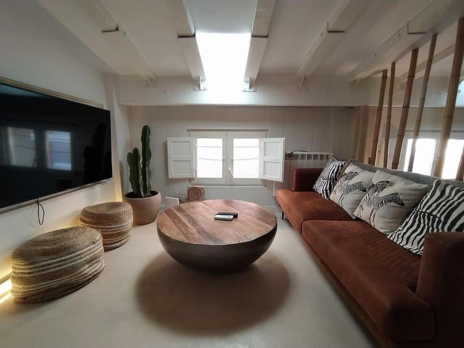 Apartment Charming Loft In The Heart Of El Carmen *