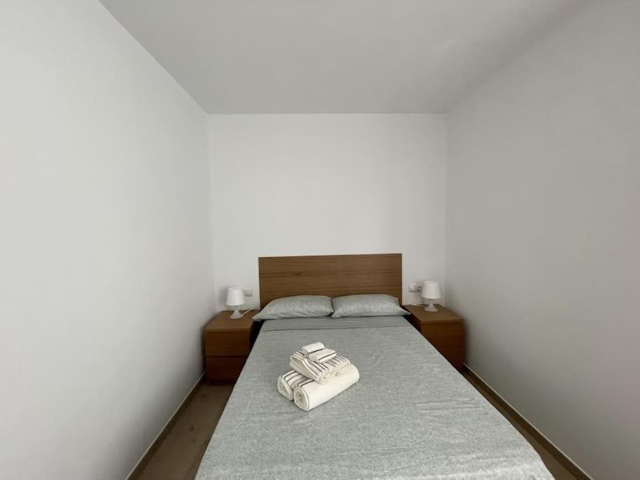 Malvarrosa 5px 2bth 5 Min Beach. Wifi. * Valencia