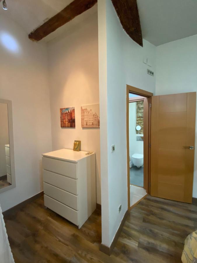 Apartment Your *