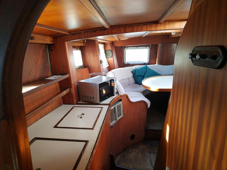 Velero Unico Donde Relajarte, Parking Gratuito Botel Valência