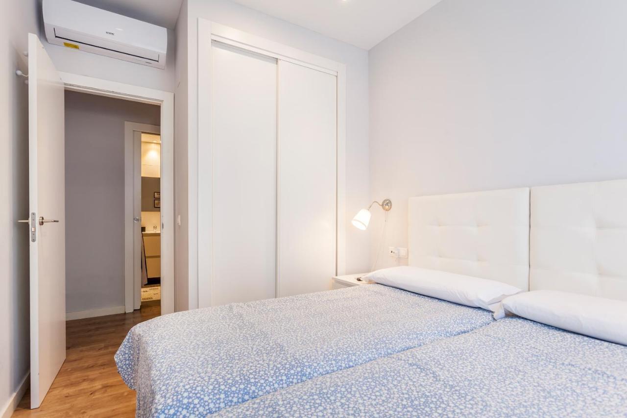 Apartment Piso En La Playa, Wifi Gratis Y Ac *