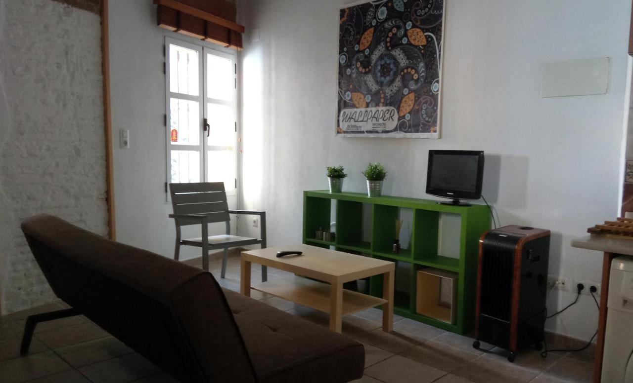 Vivienda / Planta Baja En El Carmen Apartment