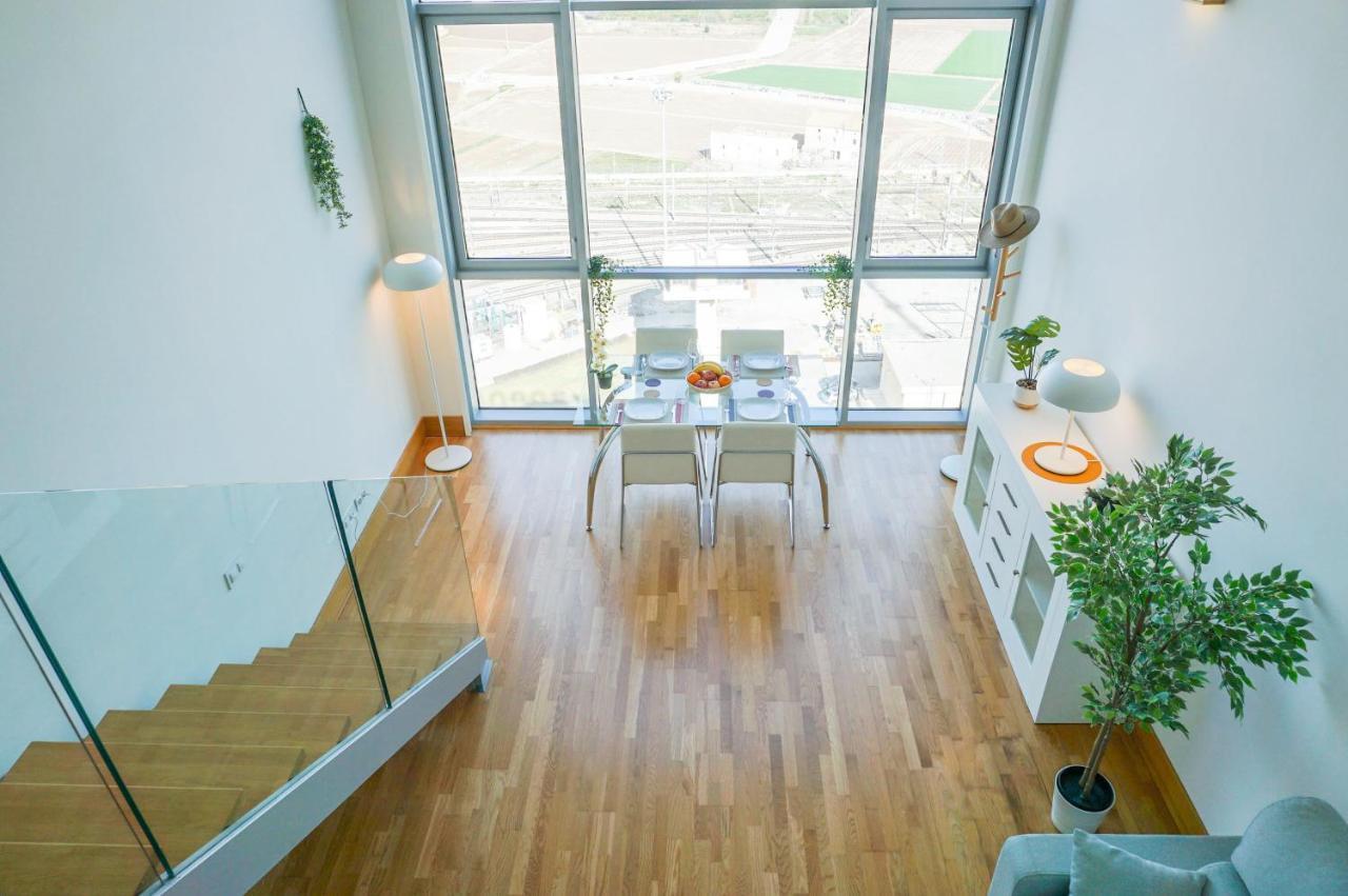Apartamento Loft Duplex Con Parking Gratis * Valencia