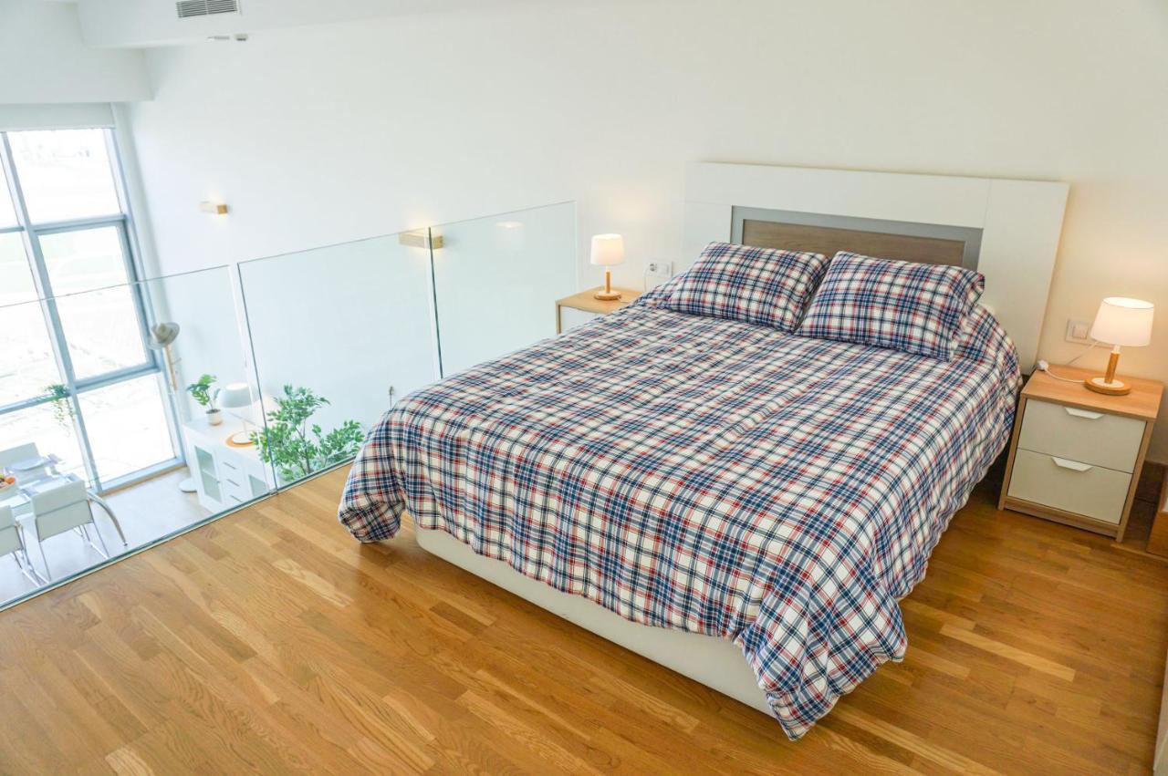 Apartamento Loft Duplex Con Parking Gratis * Valencia