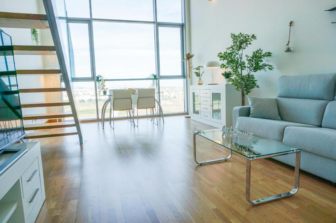 Apartamento Loft Duplex Con Parking Gratis * Valencia