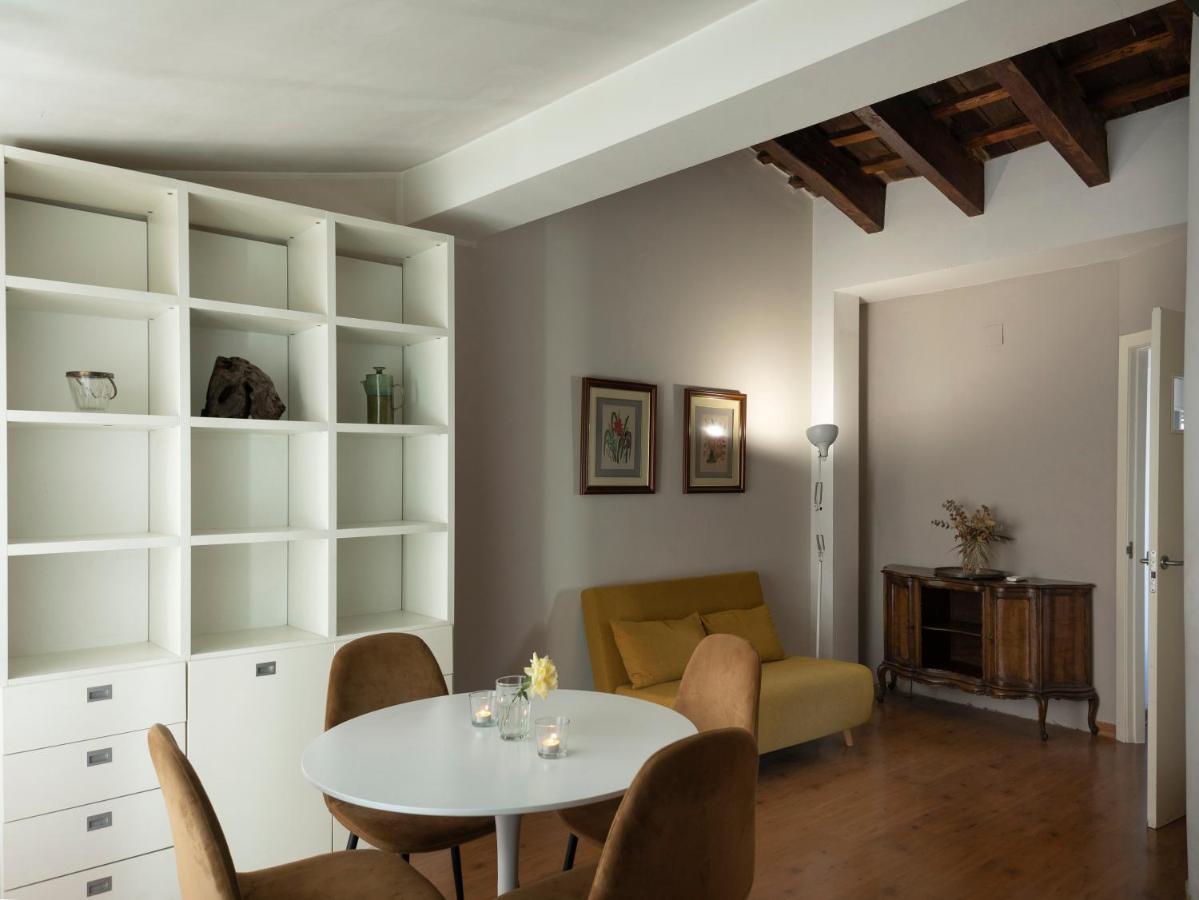Silk Exchange - Market Apartment
