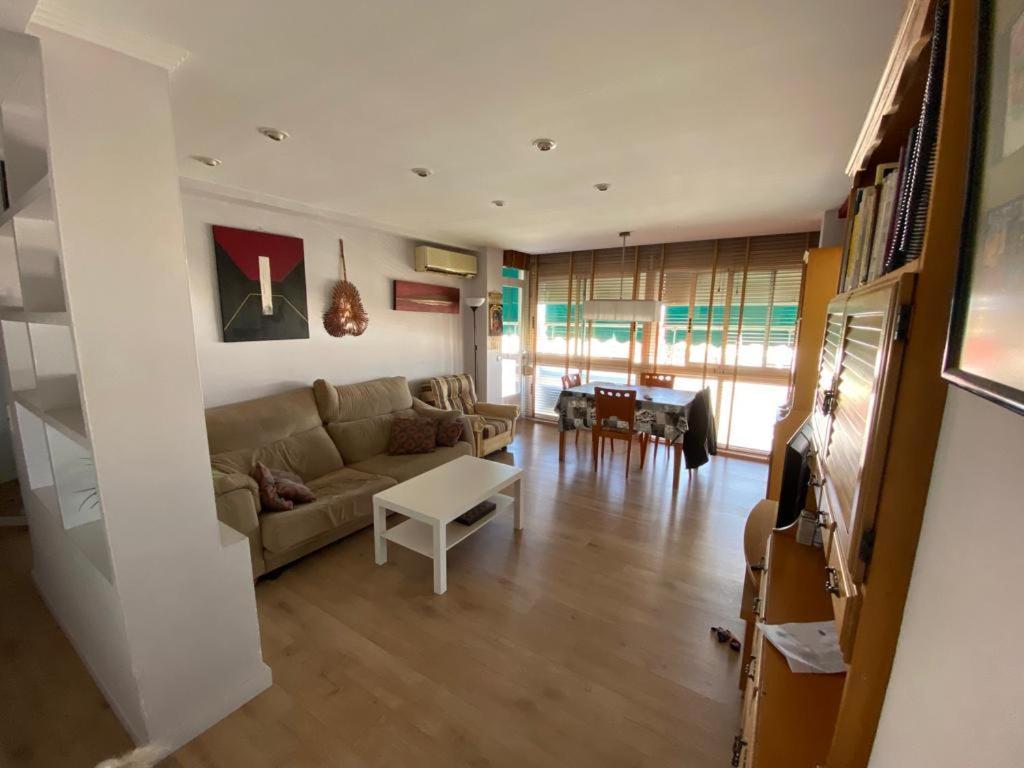 Views-room 2 People Shared Flat *