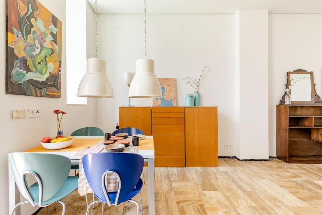 Apartment Cozy Loft Patio+pool +wifi Valencia