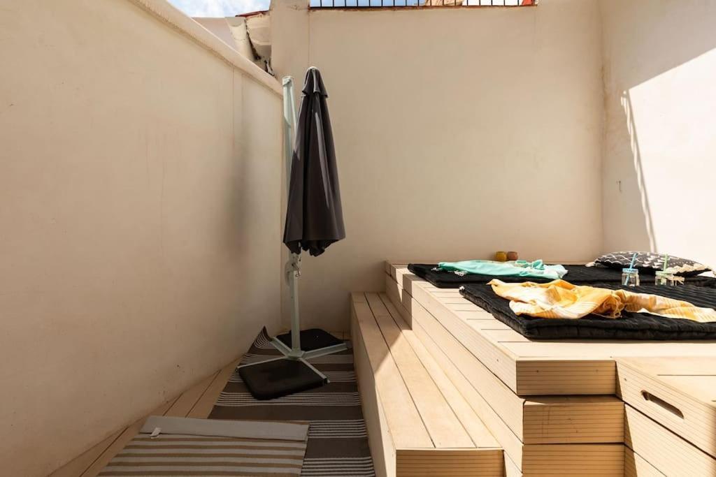 Cozy Loft Patio+pool +wifi Apartment