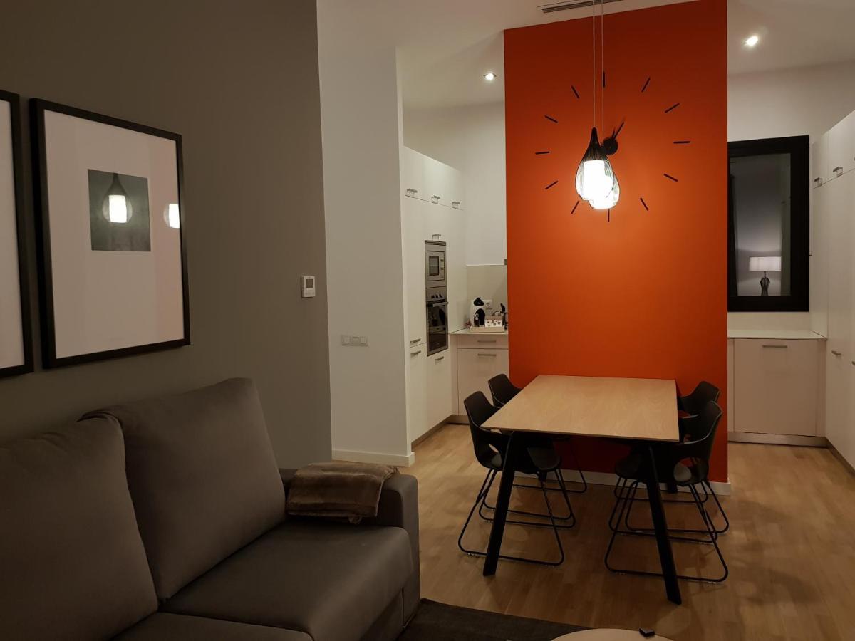 Apartment Bonnies & *