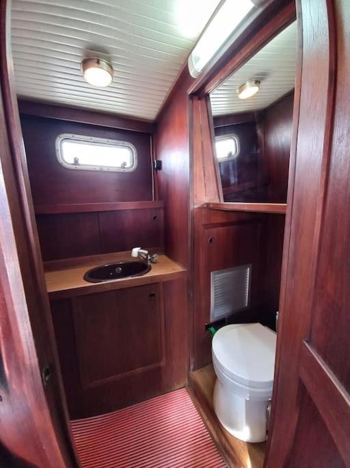 Excelente Velero Clasico En