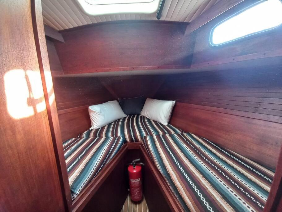 Botel Excelente Velero Clasico En Valencia