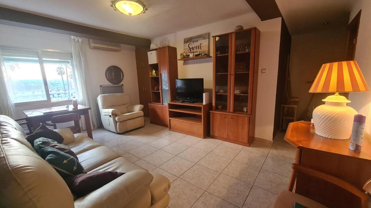 On Malvarrosa Beach Homestay Valencia