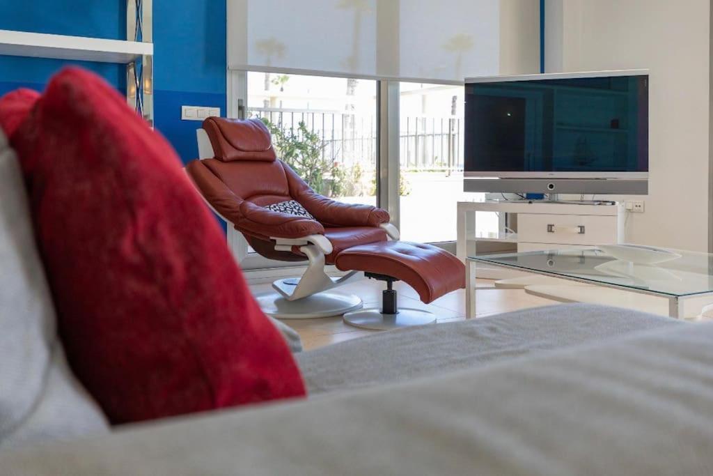 Apartment Luxury Sea View With 2 *