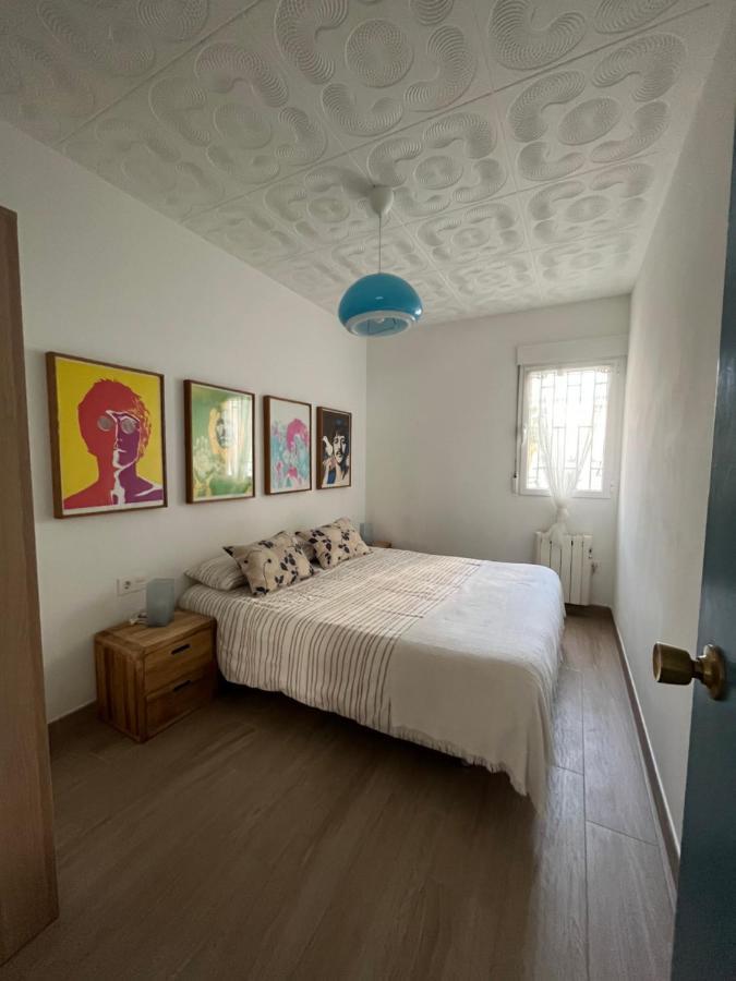 Apartment Modernized 3-bedroom Flat 500m To The *