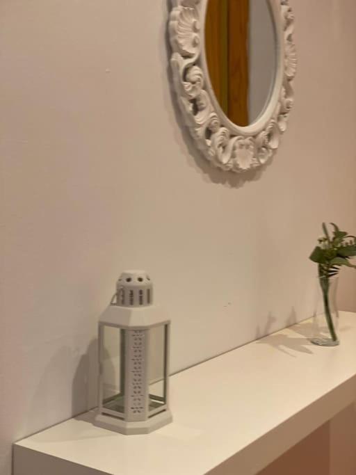 In Spacious Flat In Valencia