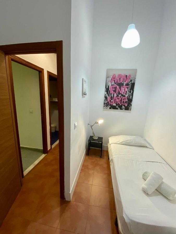 The Ship Apartment Valencia