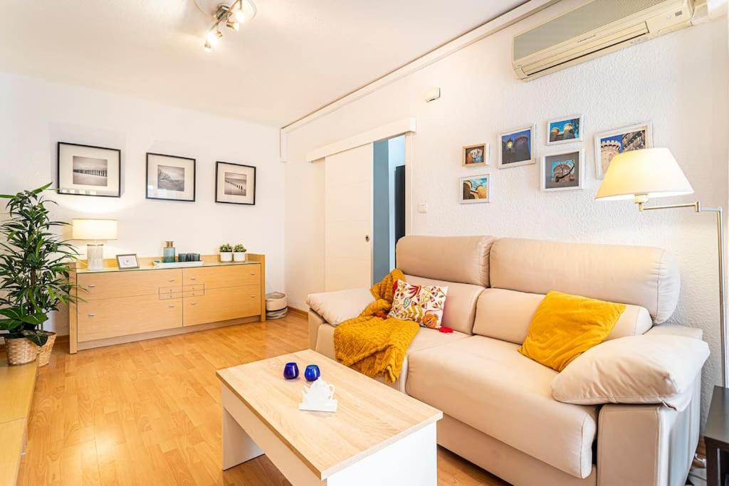 Precioso Piso Moderno: Terraza, A/c, Netflix, Wifi Apartment Valencia