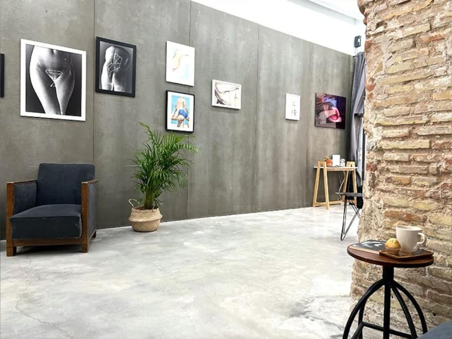 ☆☆ ☆☆ Photo Gallery. 3 Min Walk From Carmen