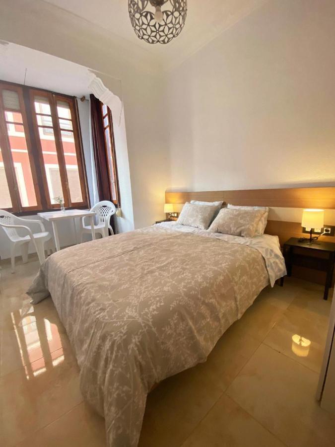 Guest house Cerca Al Puerto Shared
