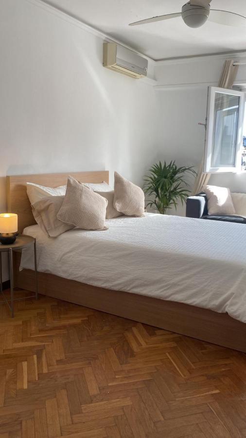 Apartment Your Sunny & Spacious Portview *