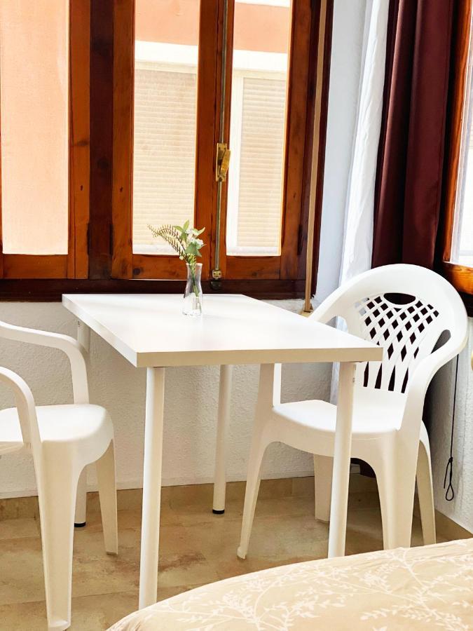 Guest house Cerca Al Puerto Shared *