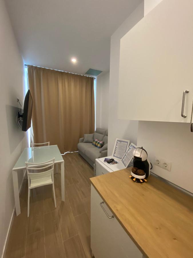 Travel Habitat Ave Sorolla Suites Apartment *