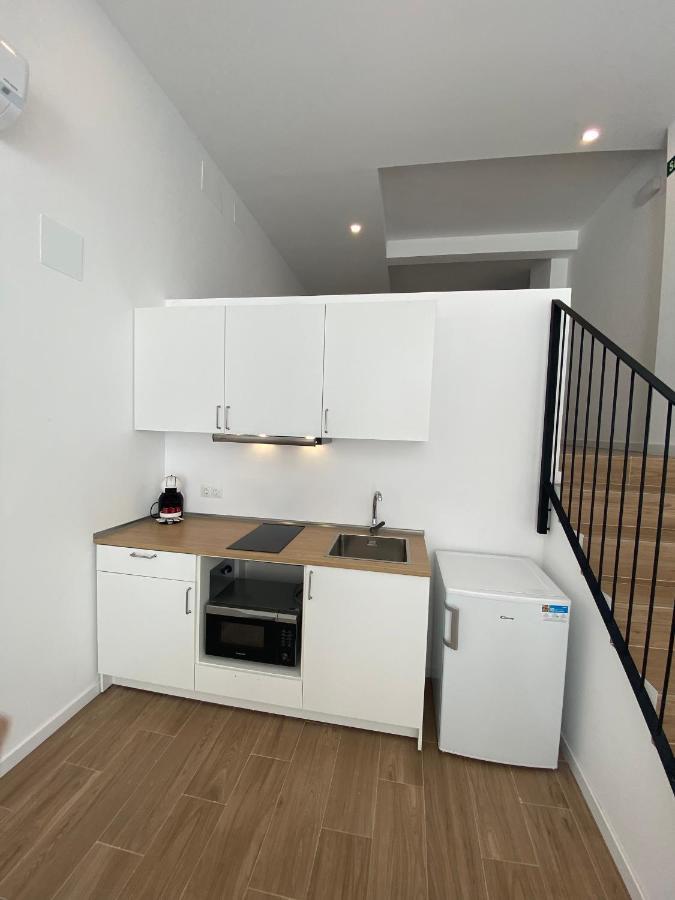 Travel Habitat Ave Sorolla Suites Apartment