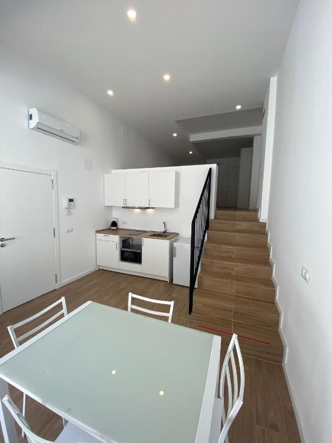 Travel Habitat Ave Sorolla Suites Apartment *