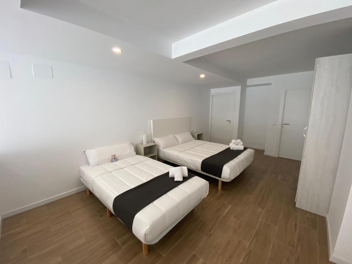 Travel Habitat Ave Sorolla Suites Apartment Valencia