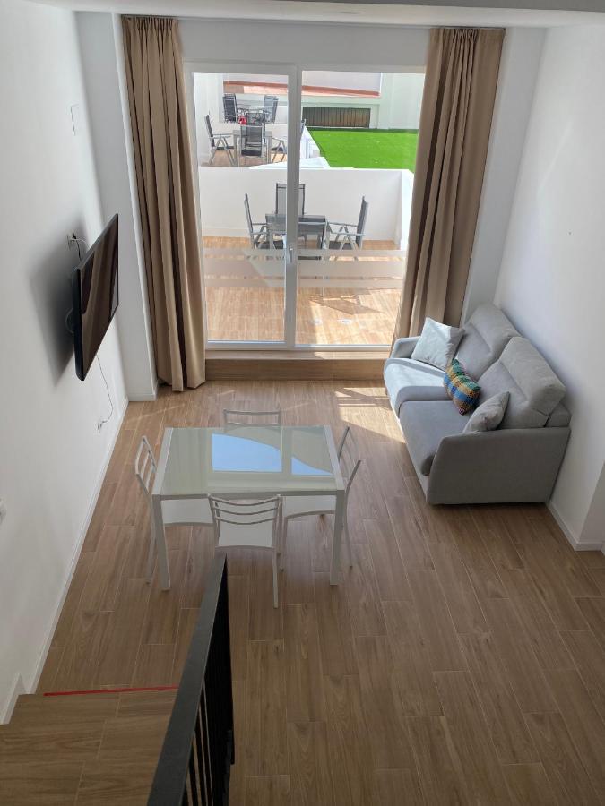 Travel Habitat Ave Sorolla Suites Apartment