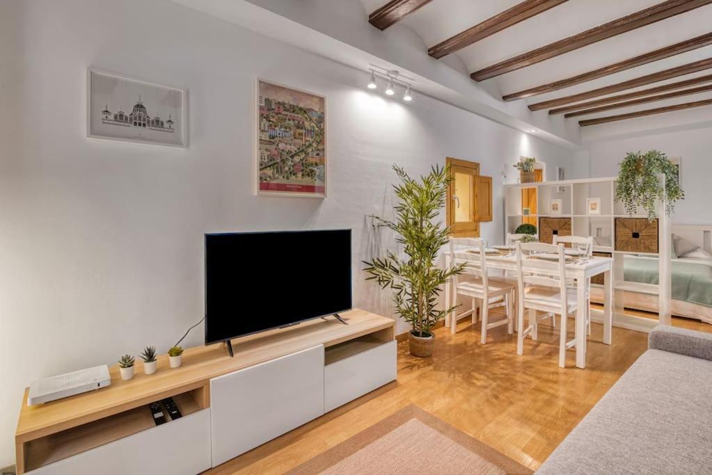 Precioso Loft, Ubicado En El Corazon De * Valencia