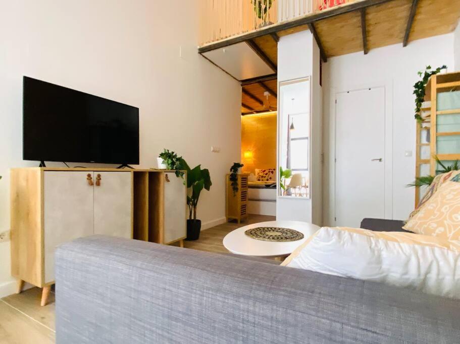 B3 Verdeguer - Cozy Loft Close To The Apartment