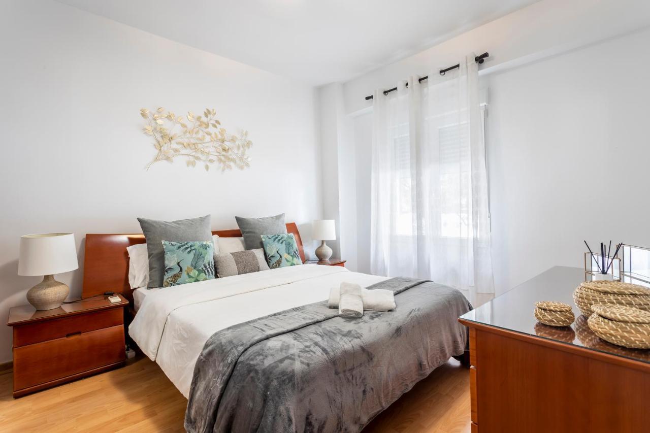 Apartment Precioso Piso Moderno: Terraza, A/c, Netflix, Wifi