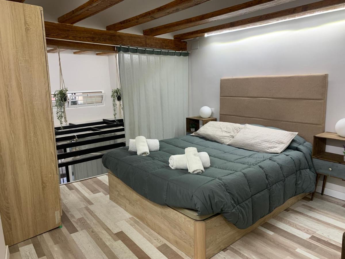 Quart Aparment *