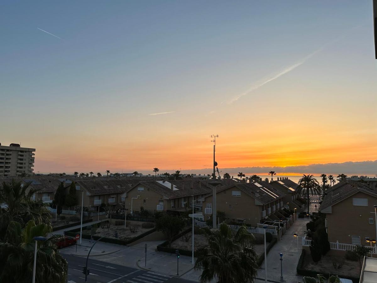 Sunny Patacona Seaview Apartment Valencia