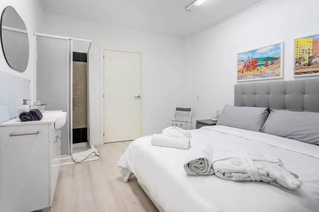 Piso En Zona Exclusiva Calle Colon Appartement