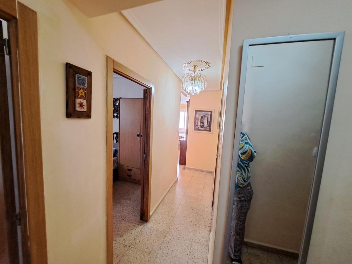 Apartment 3 Bedroom Flat With Wifi *