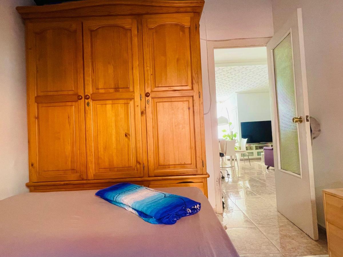 Privada En Piso Compartido Homestay