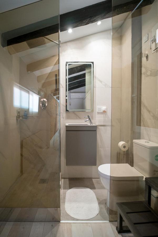 Atico Con Terraza Y Jacuzzi En El Centro * Valencia